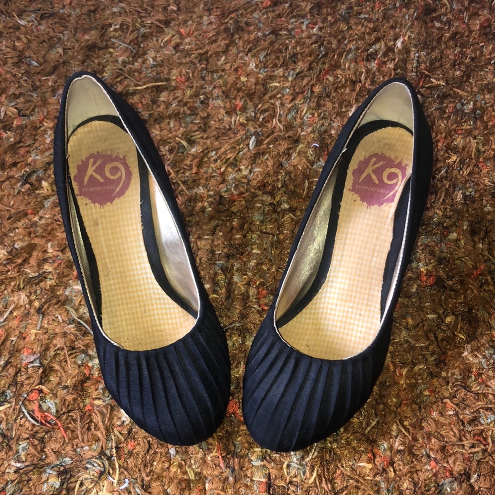 K9 by Rocket Dog Black Pleated Pumps